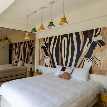 Hi Zebra Travel B&B Dongshan  Extérieur photo